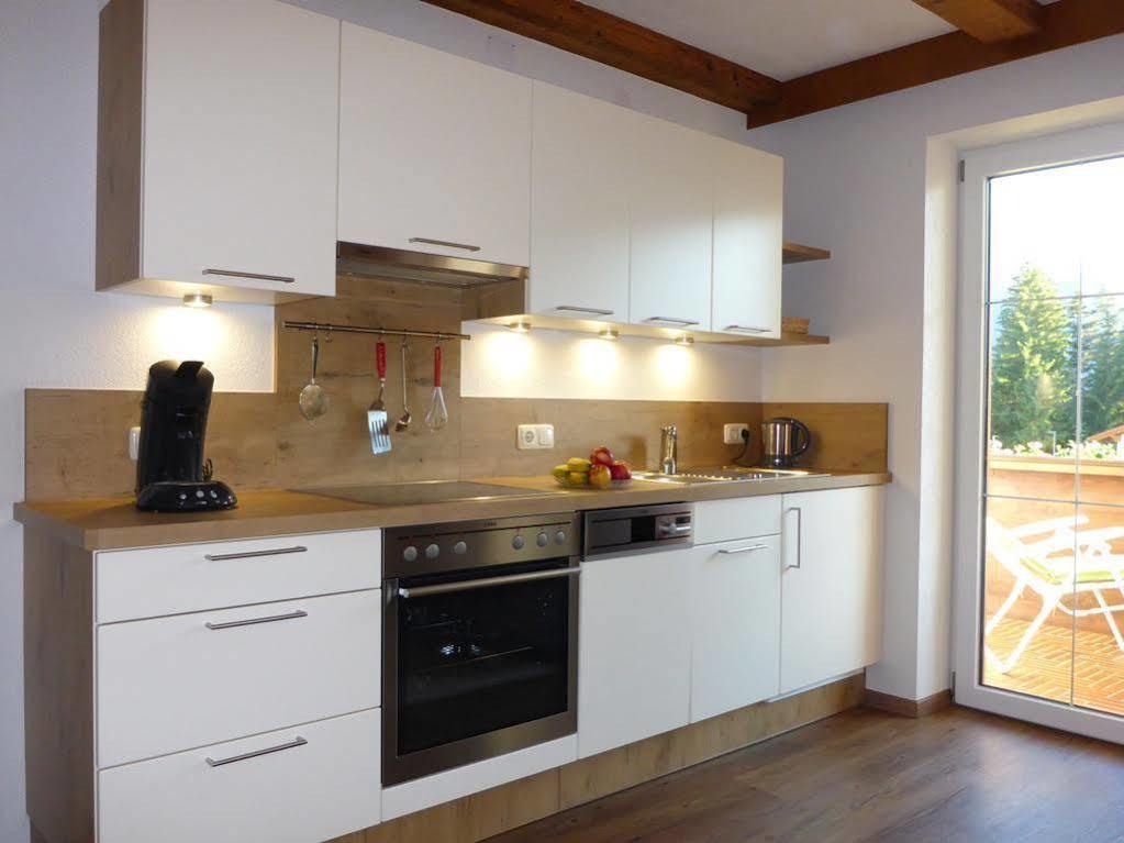 Appartement Haus Carmen à Ehrwald Extérieur photo